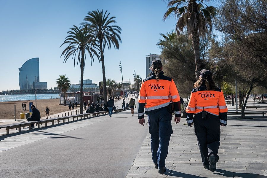 agents civics barcelona turismo de barcelona